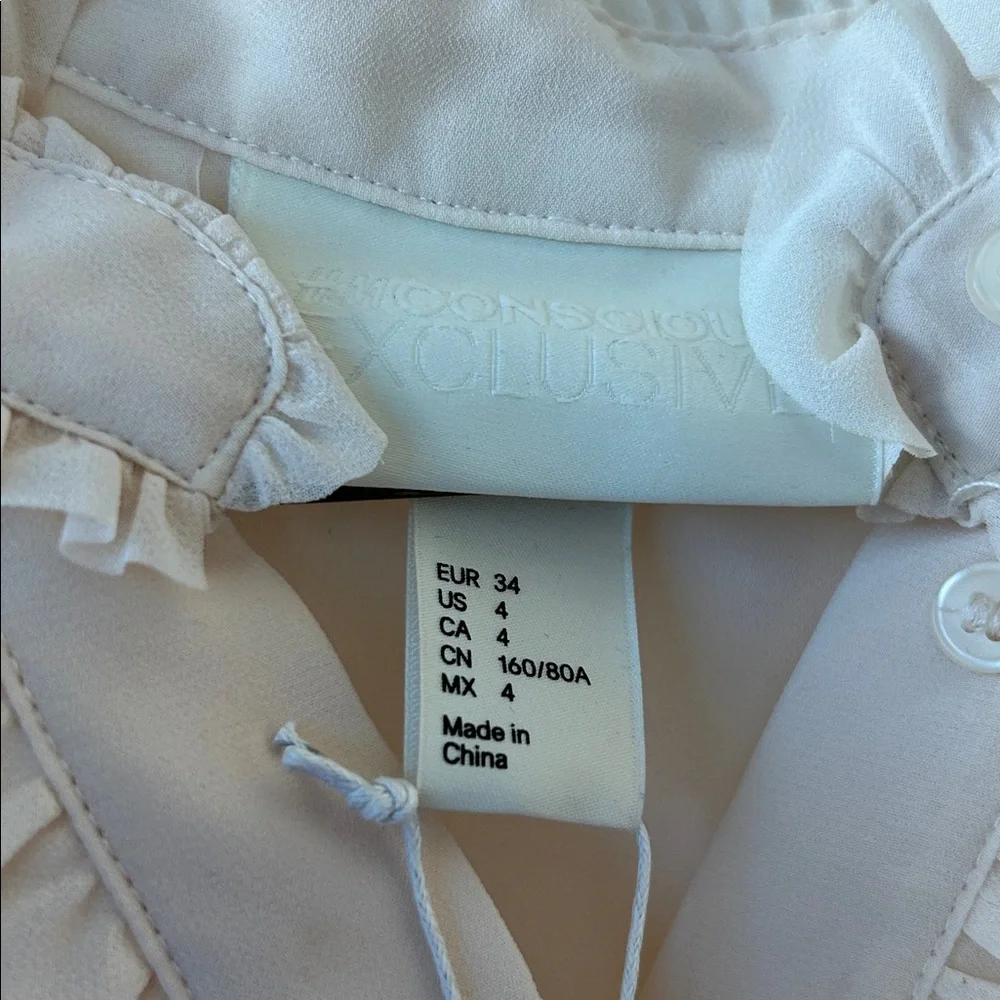 H&M Cream Ruffle Detail Blouse - Picture 6 of 11